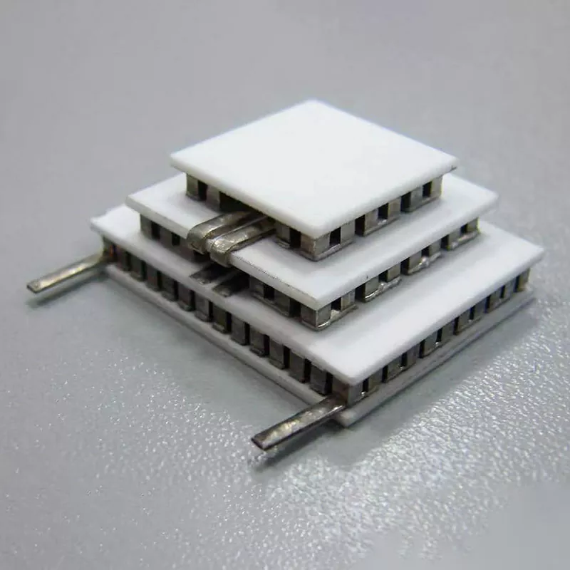 Penyejuk Termoelektrik Empat Peringkat